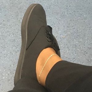 Meet your Posher, Chinyere